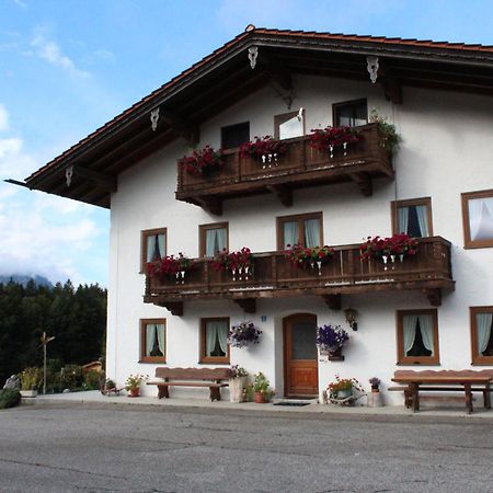 Ferienwohnung Hinterpommern - Chiemgaukarte อินเซลล์ ภายนอก รูปภาพ