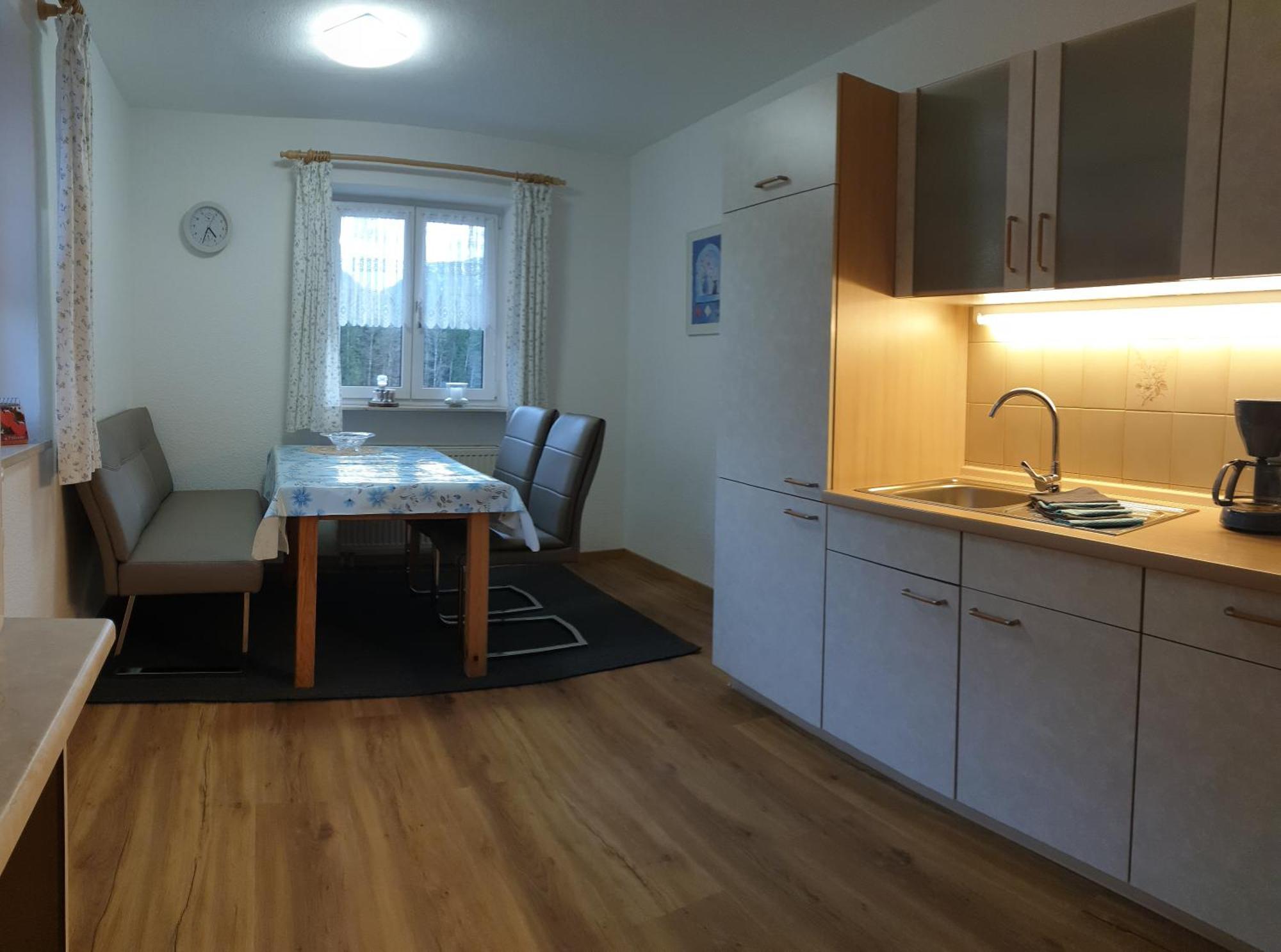 Ferienwohnung Hinterpommern - Chiemgaukarte อินเซลล์ ภายนอก รูปภาพ
