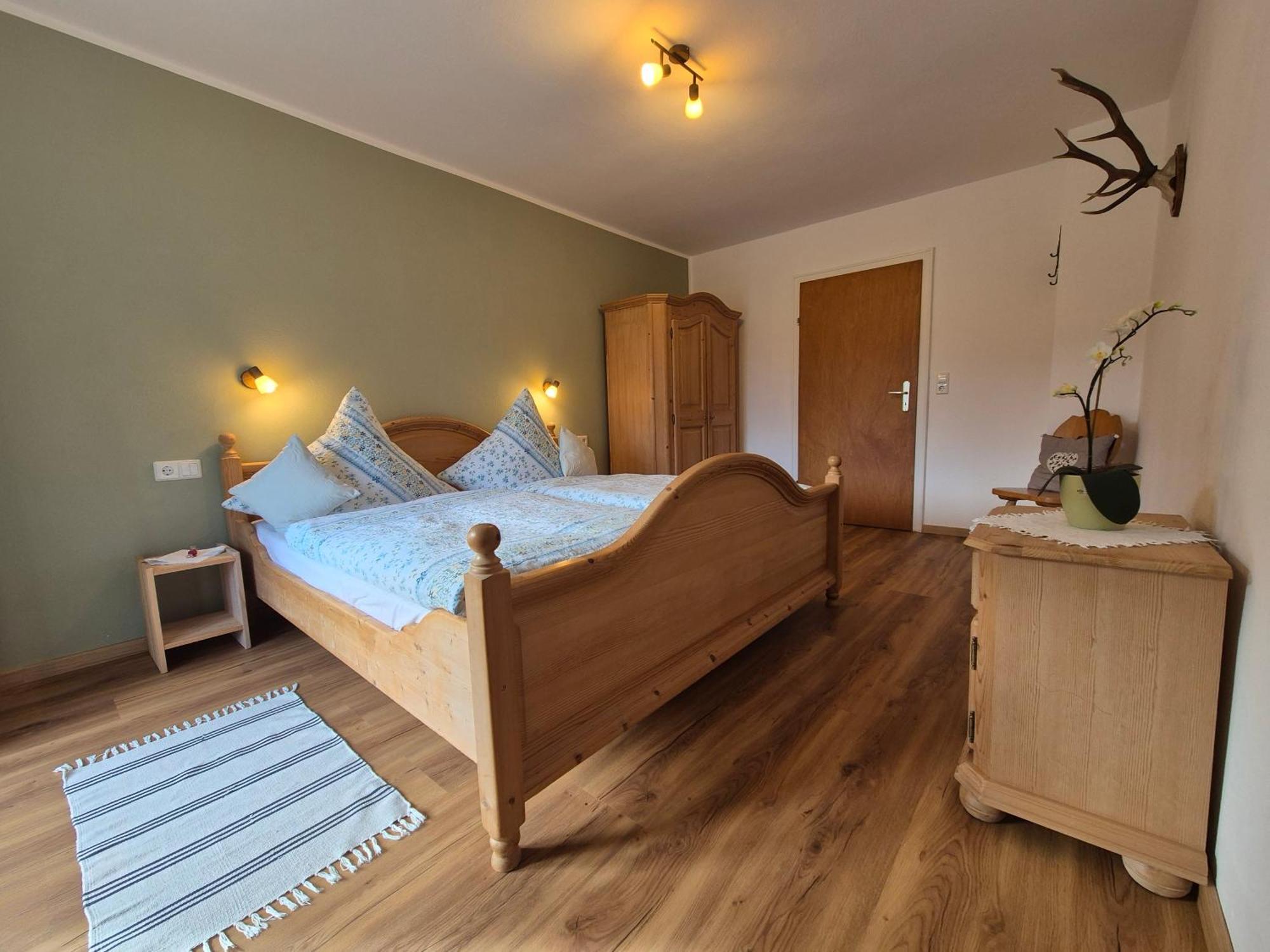Ferienwohnung Hinterpommern - Chiemgaukarte อินเซลล์ ภายนอก รูปภาพ